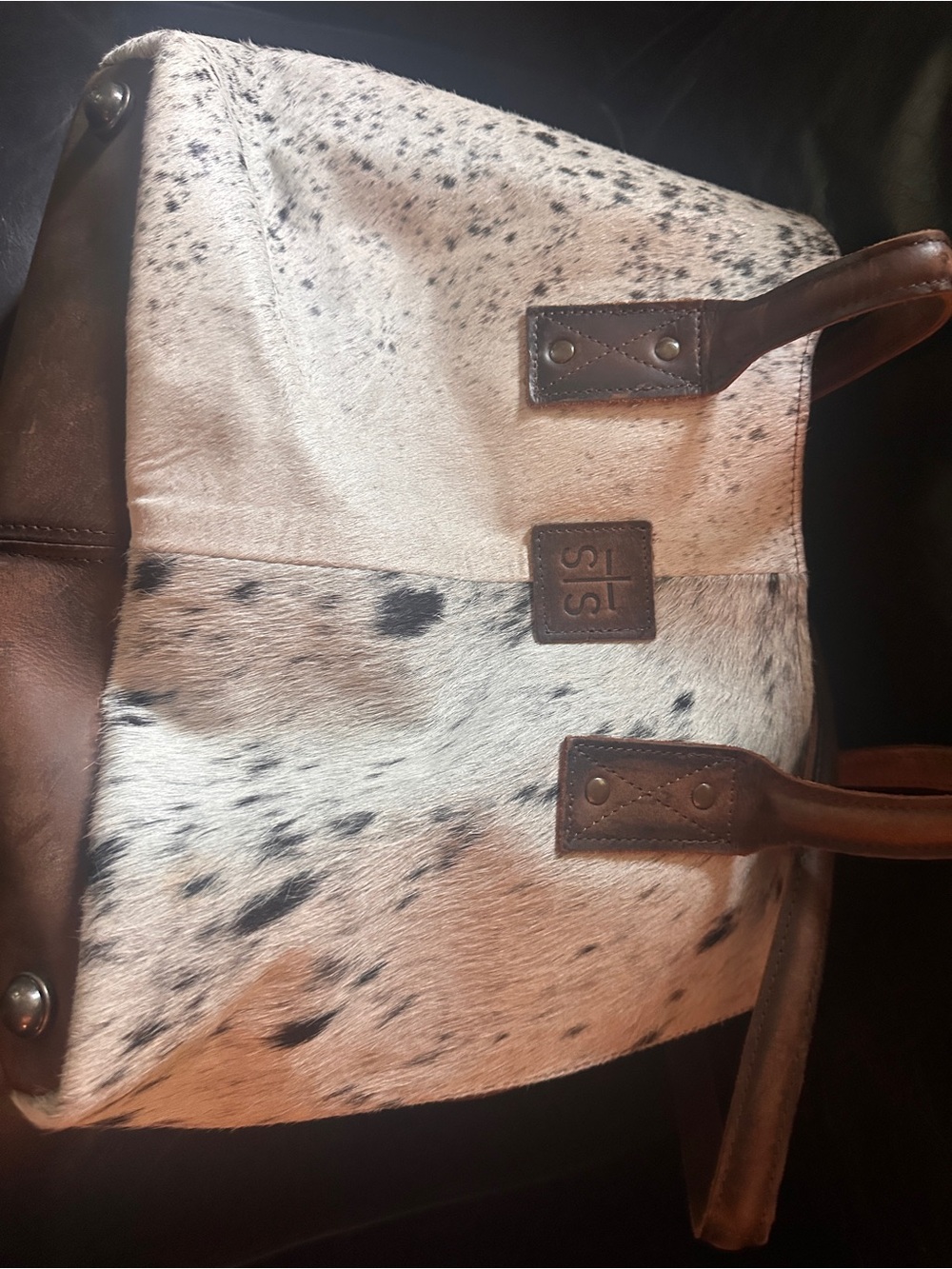 STS Ranchwear Brown Leather-Trim Spotted Cream Hair-On Hide Tote - Picture 7 of 7